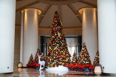 酒店大堂圣诞树