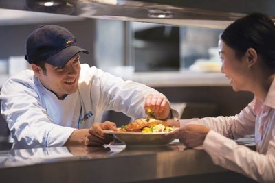 Healthy, great tasting entrees, plus service with a smile!