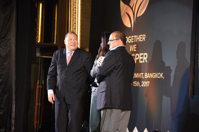 APP Gold Partner 2017 awarding night. APP Sinar Mas gave special appreciation for customers in Middle East, Africa and Central Asia. (Bangkok, 01/14/17)