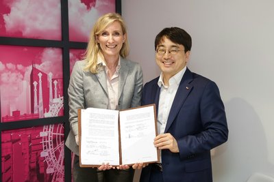 SK Telecom and Deutsche Telekom Establish Quantum Alliance for Worldwide Quantum-Safe Network Ecosystem