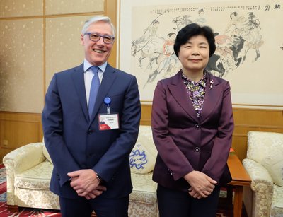 Olivier Brandicourt and Cui Li, Vice Minister of the National Health and Family Planning Commission(NHFPC)