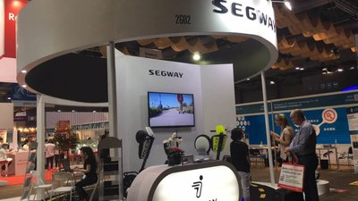 Segway惊艳亮相2017香港环球资源电子展