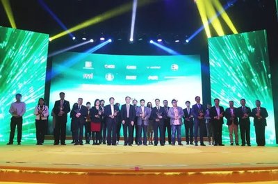 上海外服集团被授予静安区“2016年度促进就业优秀企业”荣誉称号