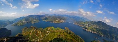 千峡湖风光摄影图