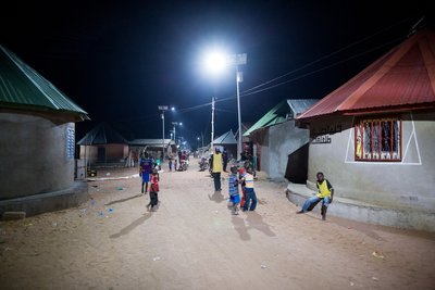 罗特能源安装的公共照明系统改善了当地居民的生活