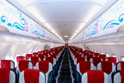天津航空“全运号”主题彩绘飞机今日成功首航