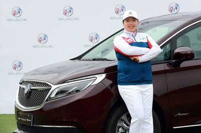 别克品牌与别克高尔夫球代言人冯珊珊共同助力中国青少年高尔夫发展