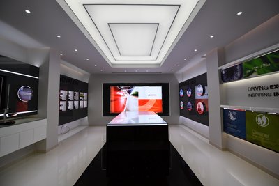 麦格纳车镜系统亚洲工程中心 - 创新技术展示厅