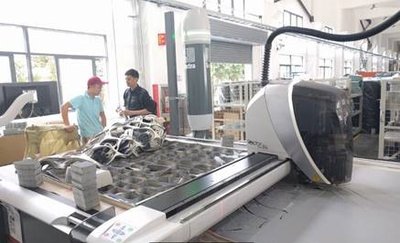力克VectorAuto iX6助力上海光赞内饰头枕生产效率提升50%