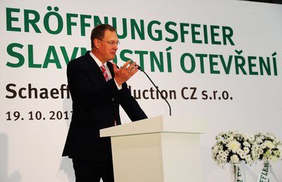 在开幕典礼上，舍弗勒首席运营官 Oliver Jung 表示，斯维塔维新工厂将进一步加强舍弗勒集团在东欧本已非常强大的工厂布局。