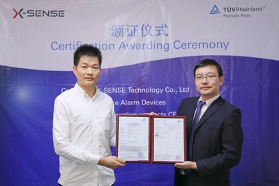 TUV莱茵向深圳长宜烟雾报警器颁发首个CE+TUV Mark双证书