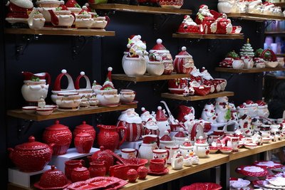 Pameran Canton ke-122 Hampiri Krismas: Keyakinan Penjual Pulih dengan Keupayaan Reka Bentuk Matang Pembekal Cina