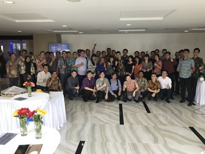 Tim PT Sangfor Technologies Indonesia dan Mitra Lokalnya