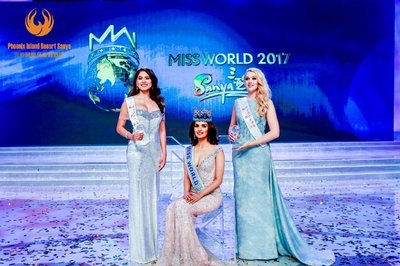 インド代表のマヌシ・チラーさんが三亜で開催されたMiss World 2017の栄光に