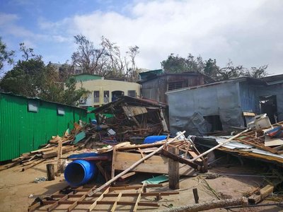 Before and after photos show one of the homes completely destroyed by Typhoon Hato and subsequently rebuilt with Sands China’s assistance.