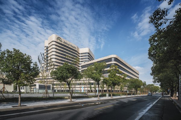 中国大陆首个获得LEED HC绿色医疗建筑金级的医疗机构：上海嘉会国际医院