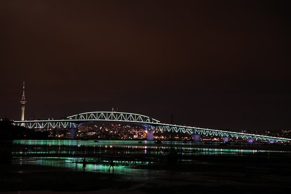 Auckland Harbour Bridge transformed by Vector Lights