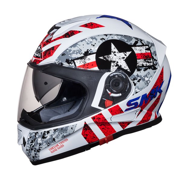 INEOS Styrolution's high impact grade ABSOLAC® ABS used on STUDDS' premium range of motorcycle helmets (image courtesy of STUDDS, 2018)