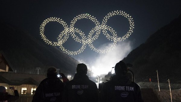 英特尔无人机灯光秀在2018年平昌冬季奥运会上打破吉尼斯世界纪录