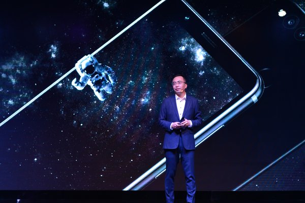 George Zhao, President of Honor, is thrilled to bring three of Honor's killer products to the Indonesia market