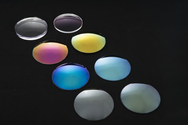 科思创镜片级聚碳酸酯为眼镜制造商提供合适的规格