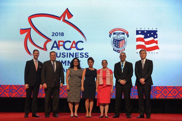 The ‘Official Welcome’ from left to right:  Jackson Cox - Chairman of APCAC  The Honorable Kurt Tong - Consul General to Hong Kong and Macau  Siobhan Das - Executive Director of AMCHAM Malaysia  The Honorable Stephanie Syptak-Ramnath -- US Charge d-Affaires to Singapore  The Honorable Kamala Shirin Lakhdhir -- US Ambassador to Malaysia  Ramzi Toubassy -- President of AMCHAM Malaysia  The Honorable Sung Kim -- US Ambassador to the Philippines.