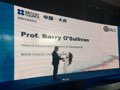 英国文化教育协会测评研究与发展总监 Barry O’Sullivan介绍中国英语能力等级量表与雅思普思考试对接研究