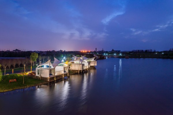 太湖如家小鎮(zhèn)夜景