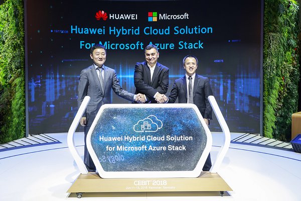 華為在CEBIT 2018發布基於微軟Azure Stack的混合雲解決方案