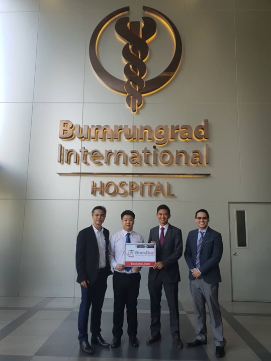 BookDoc ký biên bản ghi nhớ với Bệnh viện Quốc tế Bumrungrad ở Thái Lan