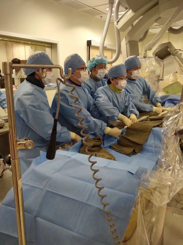 啟明醫療經導管瓣膜產品香港首次亮相