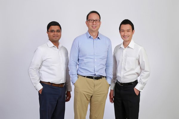 (Dari kiri) Shadab Taiyabi, Eric Lee, Keith Tan