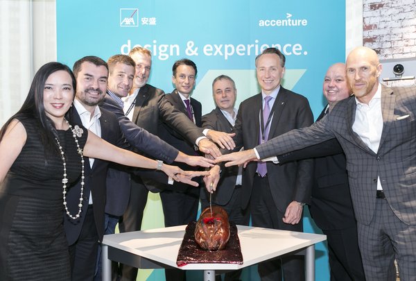 The opening event was officiated by Thomas Buberl, AXA Group CEO (Third Right), Regional CEO Gordon Watson (First Right), and Etienne Bouas-Laurent, AXA Hong Kong CEO (Centre), along with members of AXA Hong Kong Executive Committee.