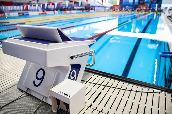 起跳板和泳池两端采用压力感应系统以记录最为精准的时间记录