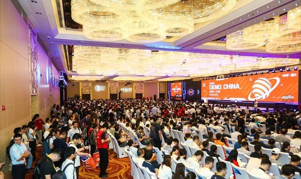 2018创新中国秋季峰会圆满举行，创业邦助力创业者进入新战场