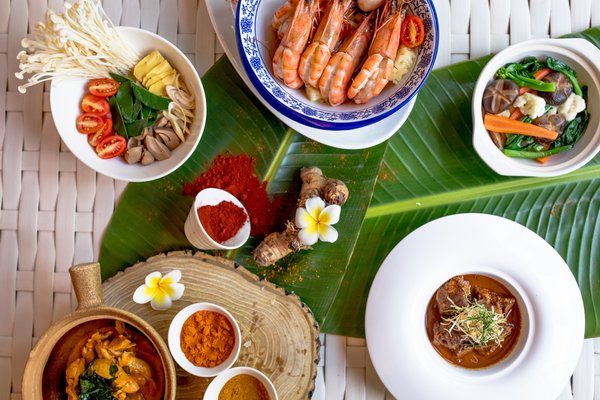 三亚香格里拉度假酒店携手客座厨师开启黄金周“寻味马来西亚”之旅