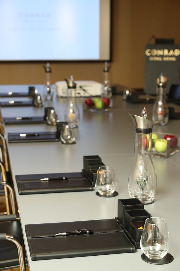 Fresh water and gem water are served on beautifully designed dispensers and drinking vessels for all meetings and events at Conrad Hong Kong