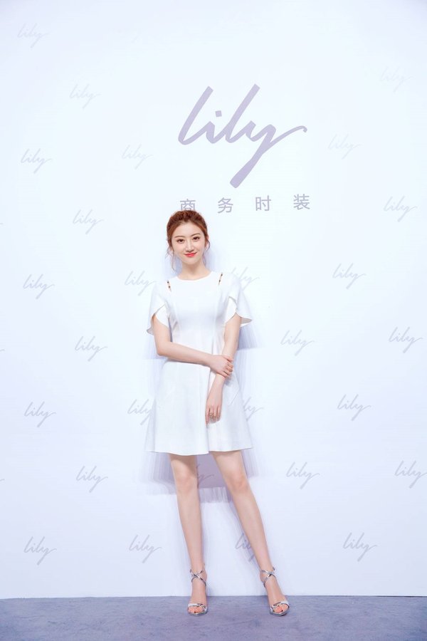 景甜助力商务女装第一品牌  Lily双十一年度品牌盛典一触即发