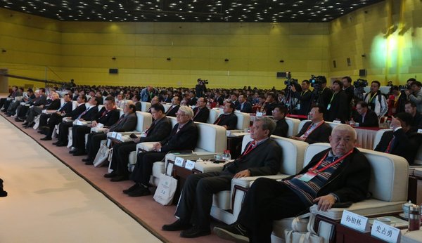 2018首届世界传感器大会在郑州圆满结束