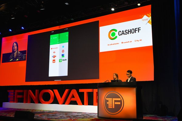 Billy Leung (Director) and Lina Perez (Sales Director) were delivering a live demo to the audience at New York Finovate Fall 2018.