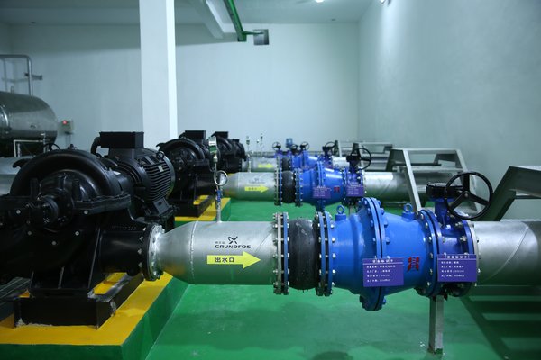 格兰富河南省首个中途叠压泵站保障龙湖镇近40万居民用水安全