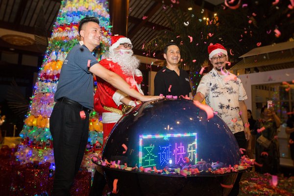 希尔顿海南地区10家酒店开启圣诞亮灯仪式奉送温情圣诞季