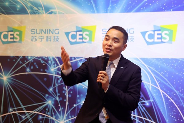 Dr. Jack Jing, COO, Suning Technology Group, memaparkan strategi ‘RaaS’