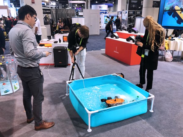 吉影科技：2019全球首款多功能扩展型水下无人机海外广受好评