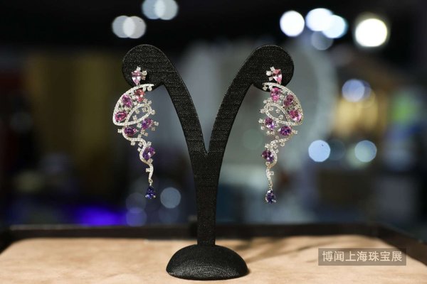 2018博聞上海珠寶展現場照片 -- 珠寶產品