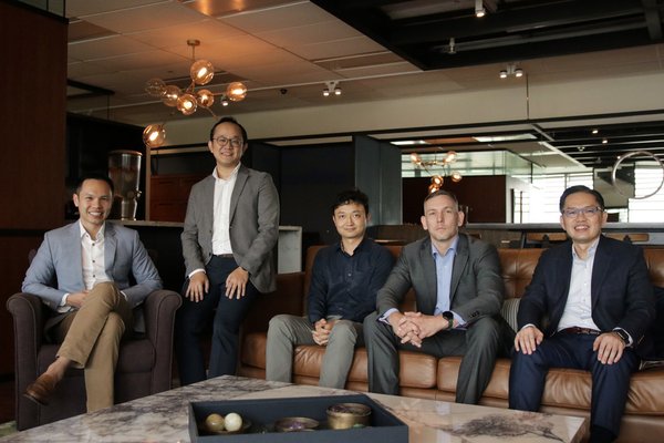 Left to right: Kelvin Lee, Co-Founder & CEO, Fundnel/ Luke Lim, Managing Director of Phillip Securities/ Xinshu Dong, CEO and Co-Founder of Zilliqa/ Jesse Knutson, Director - Institutional Sales, MaiCoin/ Mark Liew, Chief Operating Officer of PrimePartners