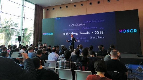 HONOR's Revolutionary Gaming+ Boosts Graphic Performance at MWC 2019