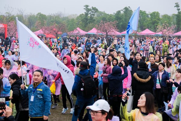 FEELING菲灵“樱妳而来”上海樱花节女子10公里精英赛圆满举办