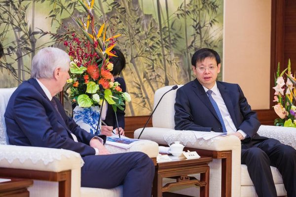 许昆林副市长欢迎必维集团积极参与上海项目建设