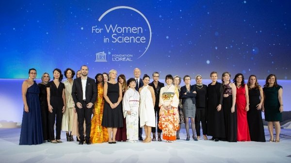 第21届欧莱雅-联合国教科文组织“世界杰出女科学家成就奖”颁奖